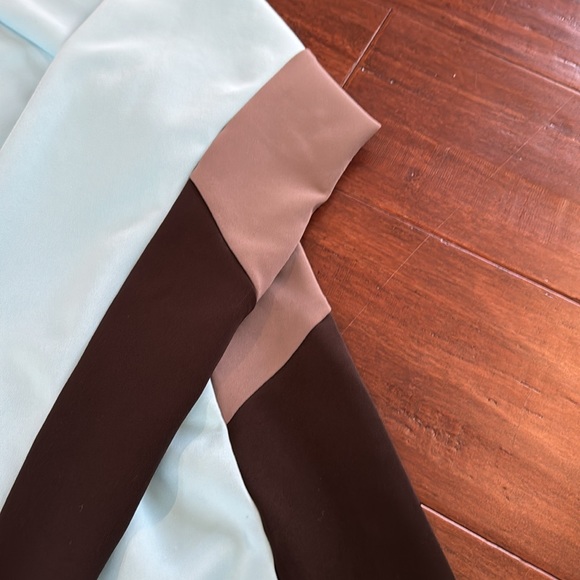 CUTTER & BUCK GOLF QUARTER ZIP - Picture 3 of 9